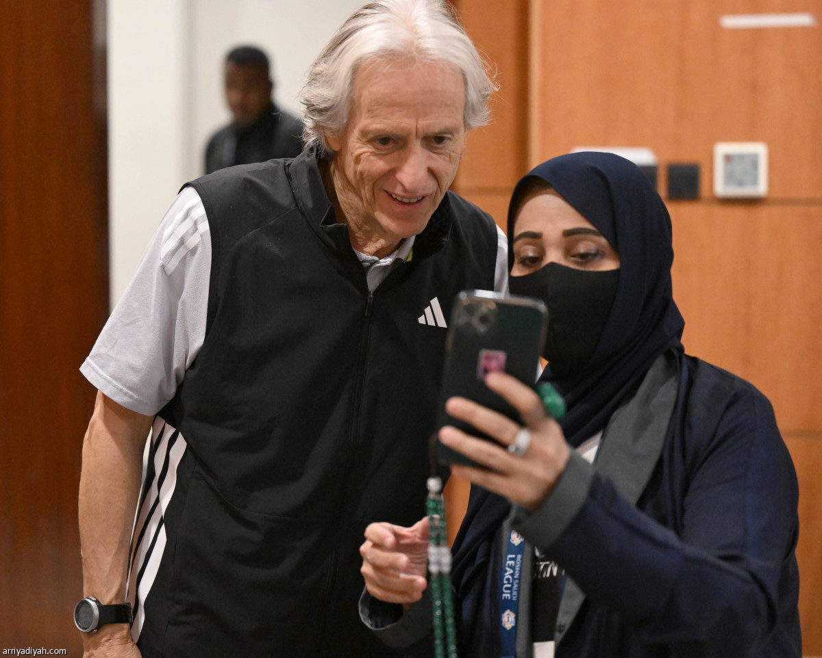 سيلفي الدون وجيسوس