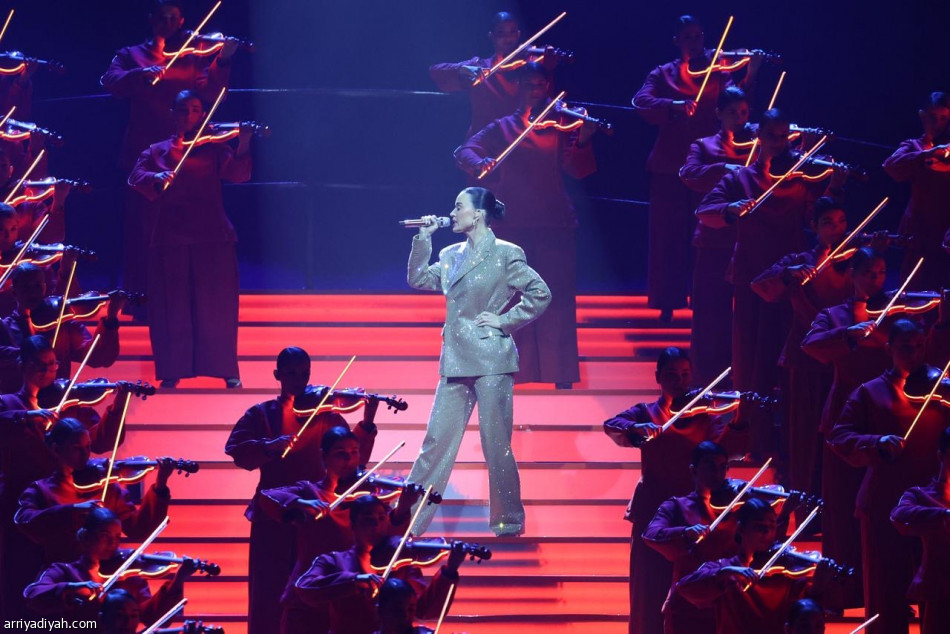 بحضور ال الشيخ.. JOY AWARDS يحتفي بالمبدعين ونجوم الفن والرياضة