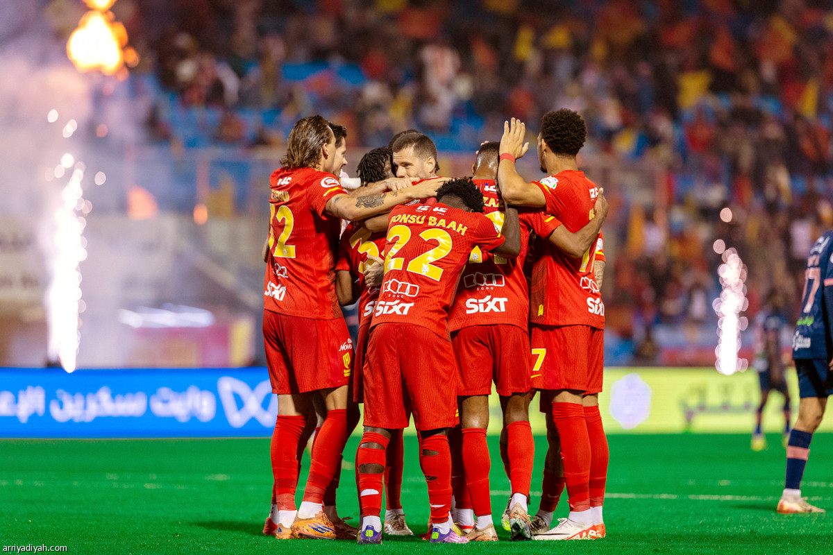 القادسية يستعرض