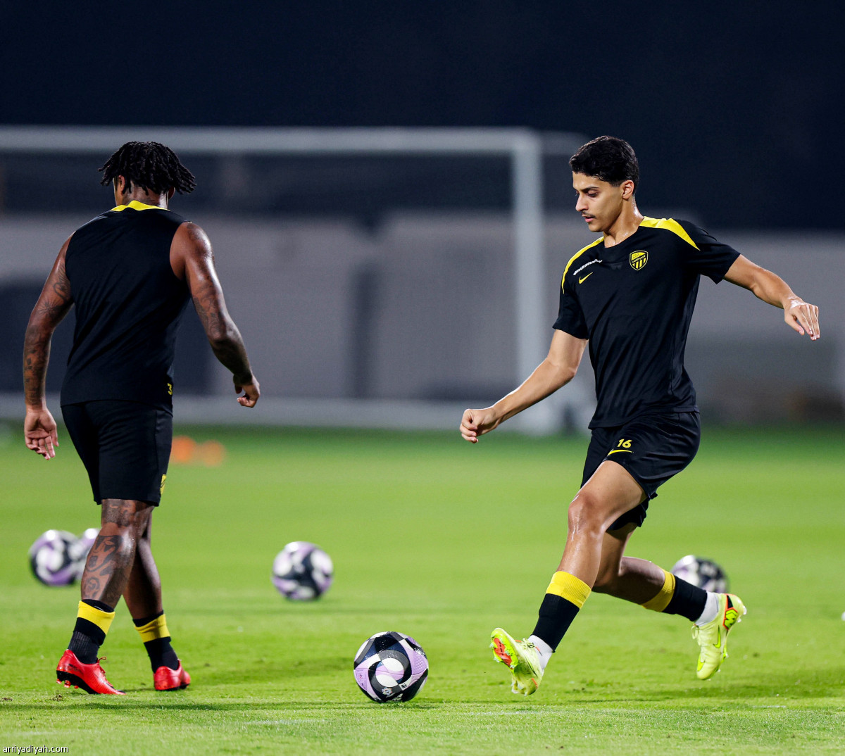 الاتحاد يتأهب